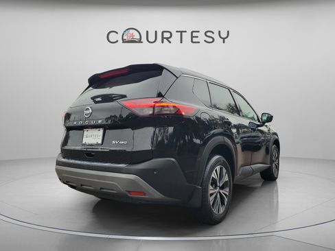 Certified 2021 Nissan Rogue SV w/ Premium Package image 6