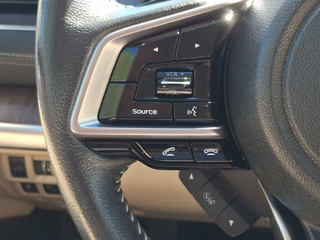 Used 2018 Subaru Outback 2.5i Limited AWD/4WD image 23