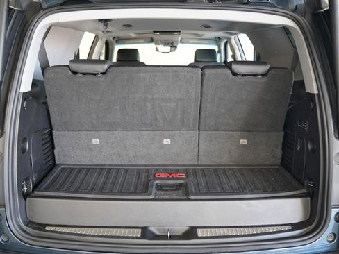 Used 2019 GMC Yukon SLT w/ Open Road Package image 36