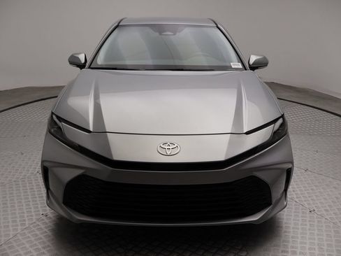 Certified 2025 Toyota Camry LE FWD image 5
