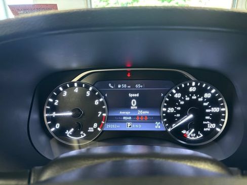 Used 2023 Nissan Frontier SV w/ SV Convenience Package AWD/4WD image 17