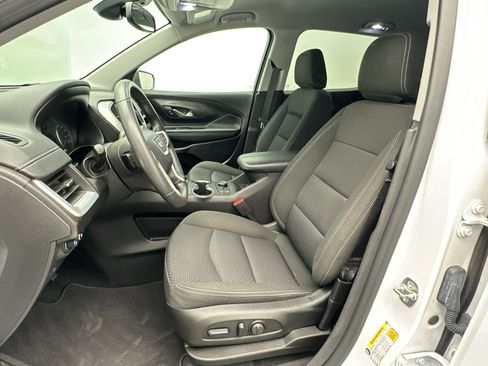 Certified 2024 GMC Terrain SLE w/ Driver Convenience Package AWD/4WD image 5