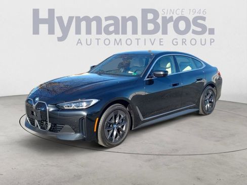 Used 2023 BMW i4 eDrive35 w/ Premium Package image 7