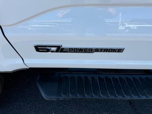 New 2025 Ford F350 XL w/ XL Chrome Package image 17