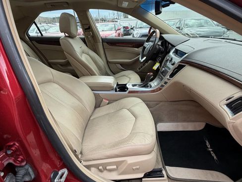 Used 2011 Cadillac CTS Luxury image 30