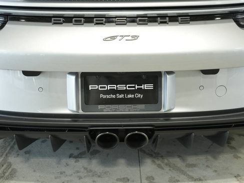 Certified 2022 Porsche 911 GT3 image 42