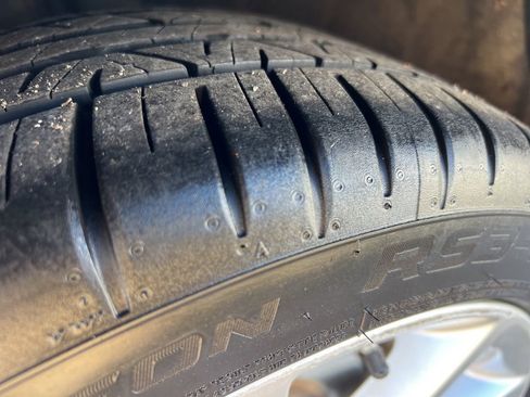 Used 2013 Lexus CT 200h image 8