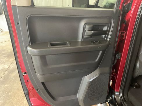 Used 2012 RAM 1500 Express AWD/4WD image 18