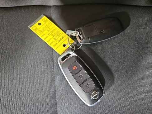 Certified 2025 Nissan Rogue S AWD/4WD image 29