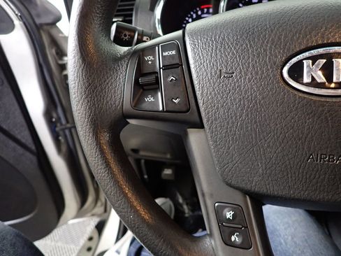 Used 2012 Kia Sorento LX w/ Convenience Pkg FWD image 24