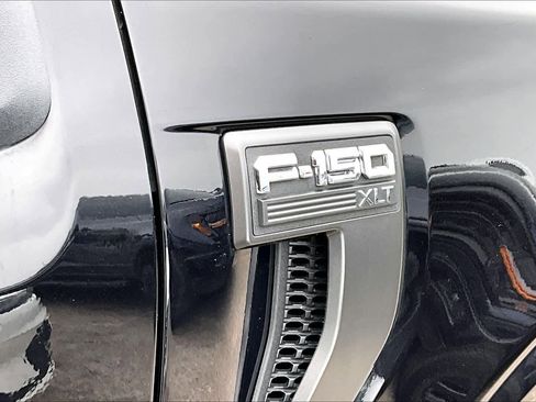 Used 2022 Ford F150 XLT w/ Equipment Group 302A High image 9