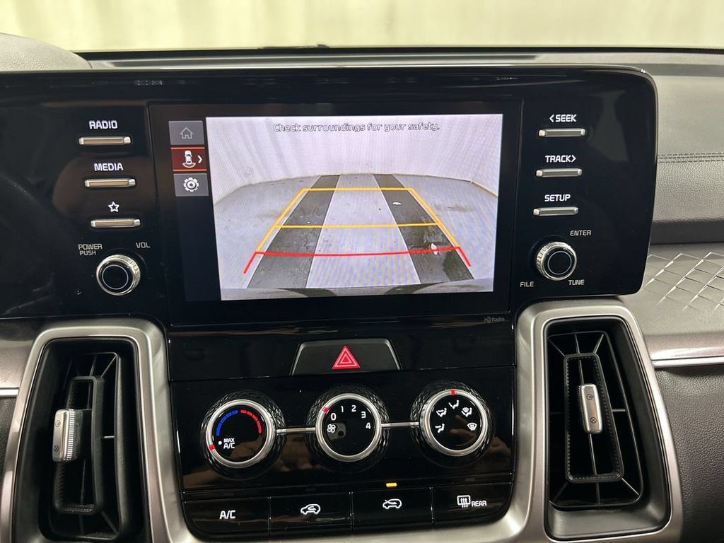 Certified 2023 Kia Sorento LX AWD/4WD image 15