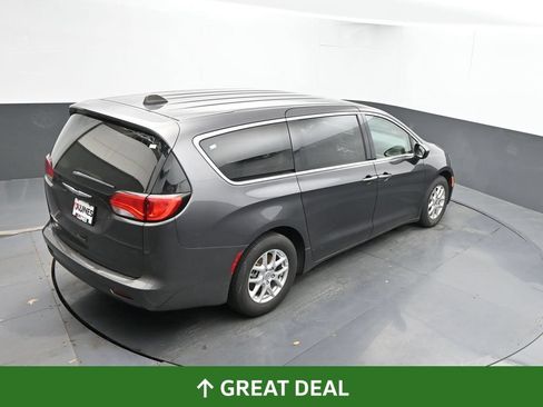 Used 2023 Chrysler Voyager LX FWD image 48