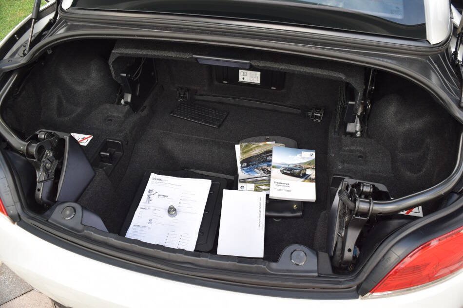 Used 2014 BMW Z4 sDrive35i RWD image 78