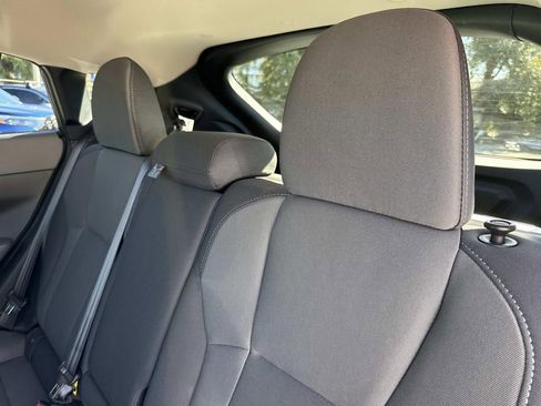 Used 2025 Subaru Crosstrek 2.0i Premium image 13