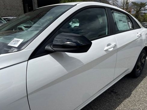 New 2026 Hyundai Elantra Sport FWD image 4