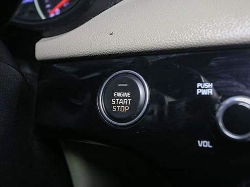 Used 2021 Kia Sportage S w/ S FWD Premium Package image 25