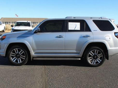 Used 2022 Toyota 4Runner Limited image 9