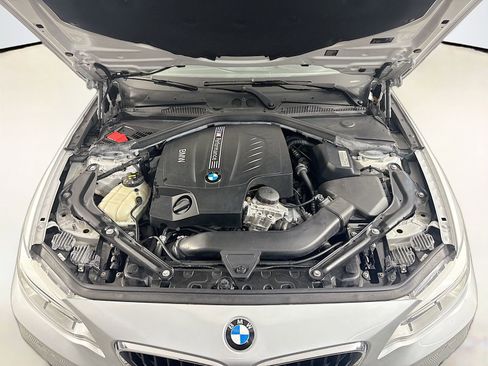Used 2016 BMW M235i Convertible RWD image 33