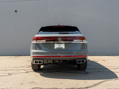 New 2025 Volkswagen Atlas Cross Sport SEL Premium R-Line image 5