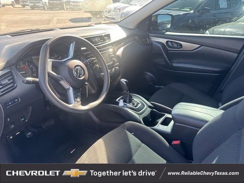 Used 2018 Nissan Rogue Sport S w/ S Appearance Package image 10