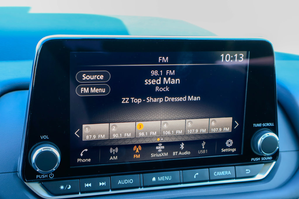 New 2026 Nissan Rogue SV FWD image 3