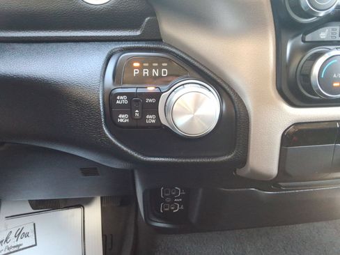 Used 2022 RAM 1500 Laramie AWD/4WD image 18