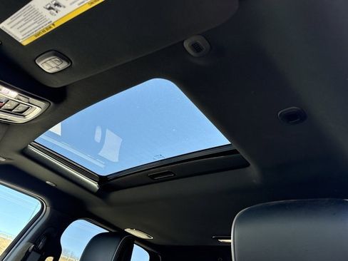 Used 2022 RAM 2500 Limited image 25