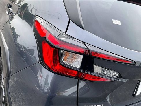 Certified 2025 Subaru Crosstrek 2.5i Premium AWD/4WD image 33