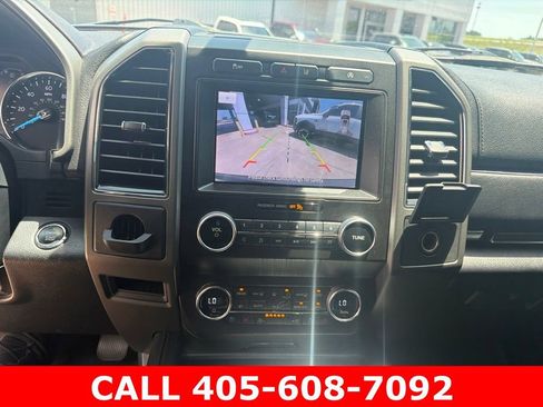Used 2021 Ford Expedition XLT RWD image 12