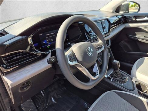 Used 2022 Volkswagen Taos S FWD image 10