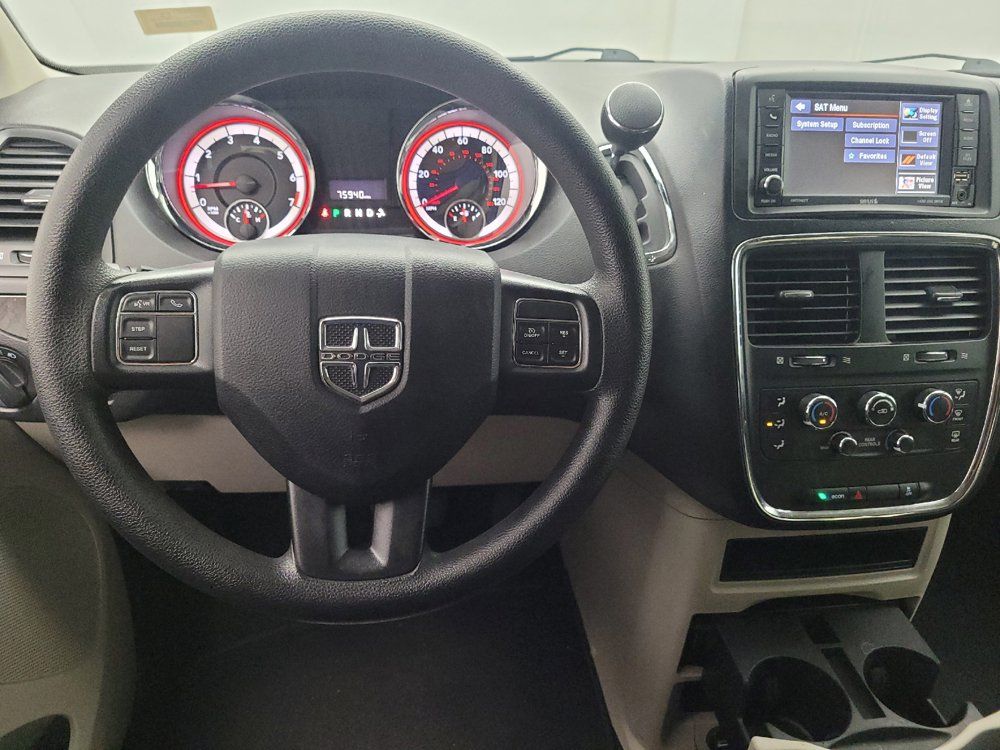 Used 2019 Dodge Grand Caravan SE w/ UConnect Hands-Free Group FWD image 22