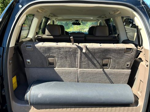 Used 2017 Lexus GX 460 Premium image 17