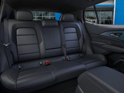 New 2026 Chevrolet Equinox EV LT w/ Convenience Package II FWD image 19