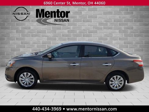 Used 2015 Nissan Sentra SV image 4