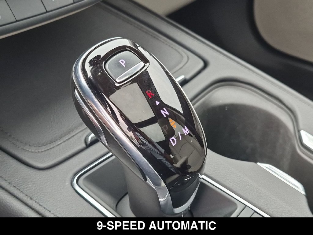 Used 2023 Cadillac XT4 Premium Luxury w/ Driver Assist Package FWD image 8