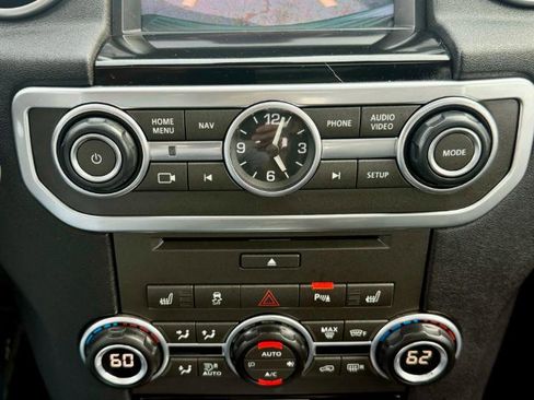 Used 2016 Land Rover LR4 HSE LUX image 25