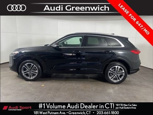 Certified 2025 Audi Q5 Premium w/ Convenience Package image 4