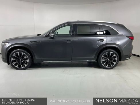 Certified 2025 MAZDA CX-90 Plug-In Hybrid w/ Premium Plus image 5