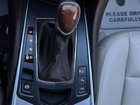 Used 2014 Cadillac SRX Luxury w/ Driver Awareness Package image 33