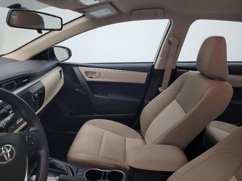 Used 2015 Toyota Corolla LE FWD image 17