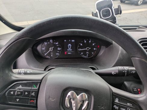 Used 2022 RAM ProMaster 2500 image 19