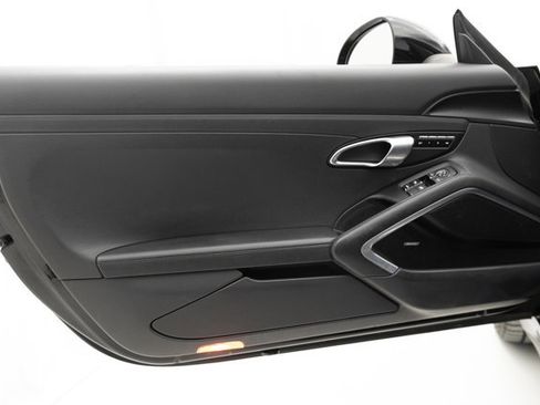 Used 2017 Porsche 911 Carrera 4 image 52