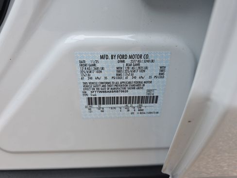 New 2025 Ford Maverick XL w/ Equipment Group 102A image 39