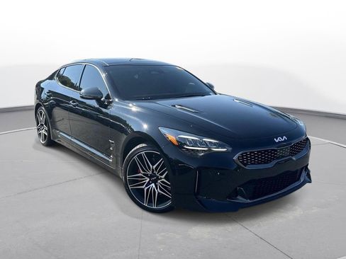 Used 2022 Kia Stinger GT1 AWD/4WD image 4