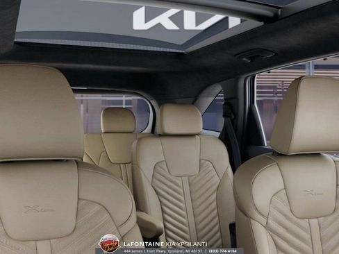 New 2025 Kia Sorento SX Prestige w/ Olive Brown Leather Package image 30