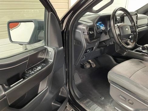 Used 2024 Ford F150 XLT w/ XLT Black Appearance Package AWD/4WD image 10