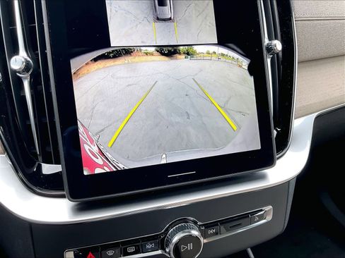 New 2026 Volvo XC90 T8 Plus w/ Protection Package AWD/4WD image 20