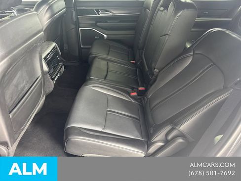 Used 2024 Jeep Wagoneer Series II w/ Flexible Seating Group AWD/4WD image 23