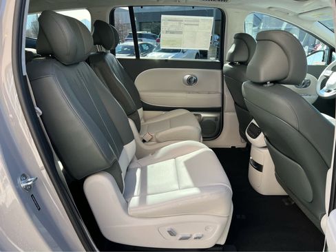 New 2026 Hyundai Ioniq 9 Calligraphy image 27